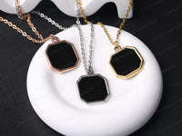 Personalized Heat - Activated Photo Necklace - AxenBox