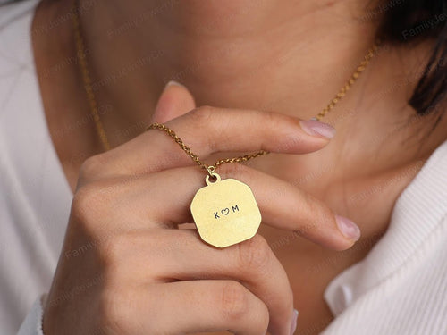 Personalized Heat-Activated Photo Necklace